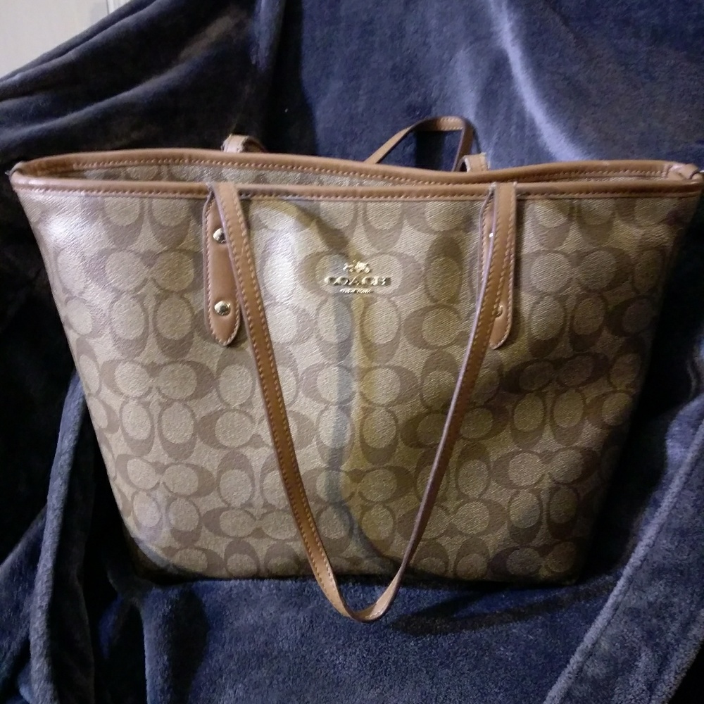 Coach tote